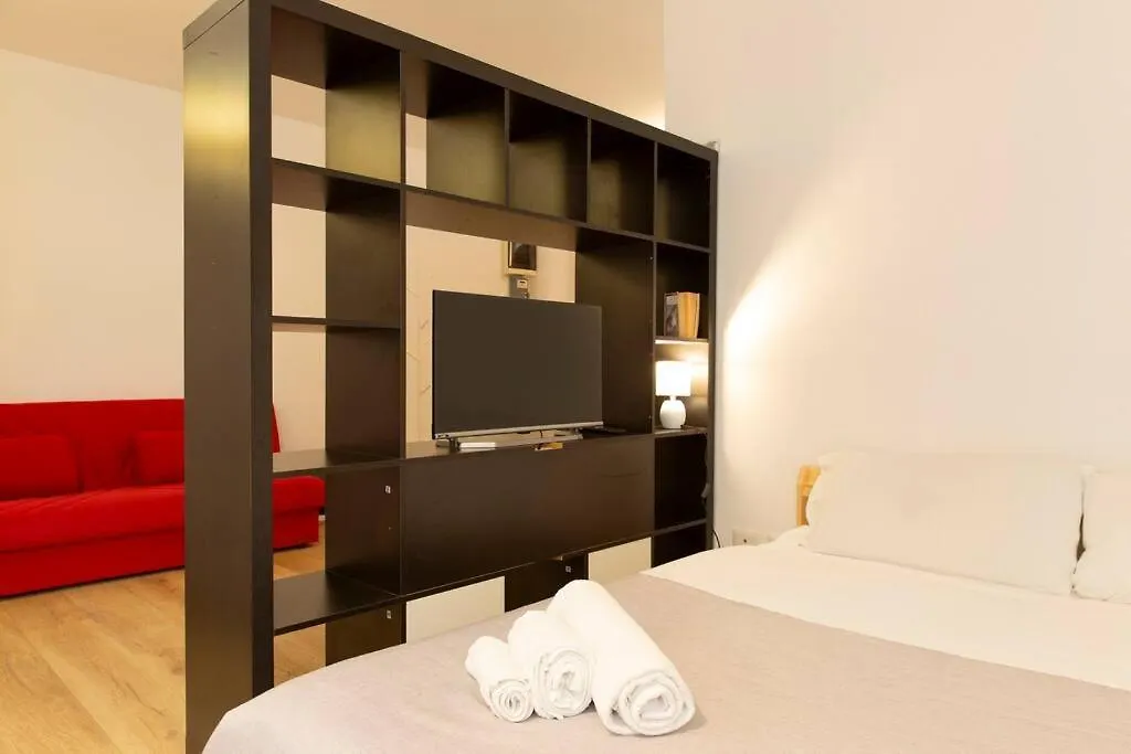 Apartment Studio With Terrace 15 Min To Vatican & Trastevere Rome